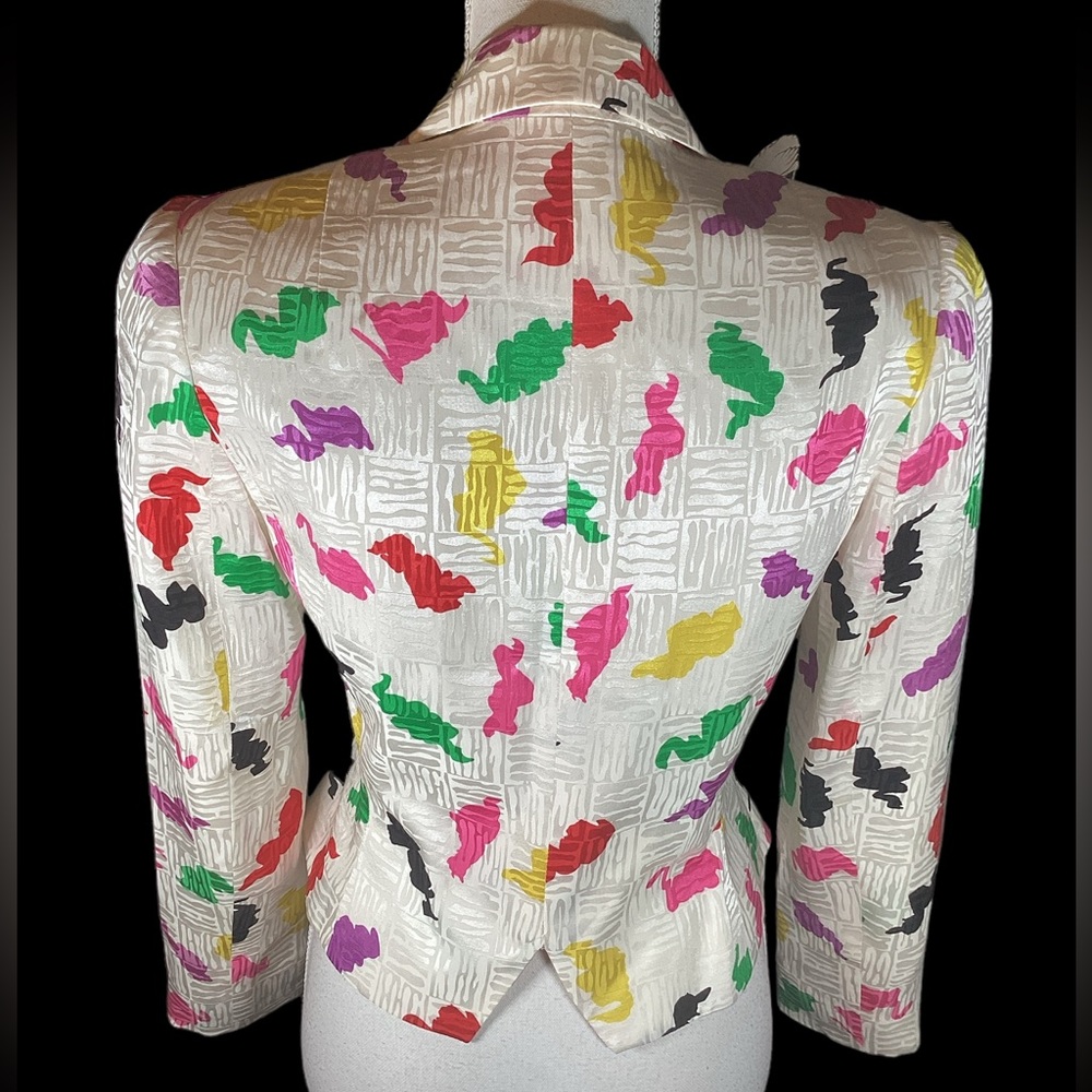 Vintage 80’s David Hayes Silk Abstract Blazer. B30 - Picture 14 of 15